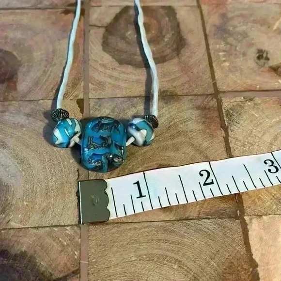 Blue Beaded String Necklace - Picture 7 of 8